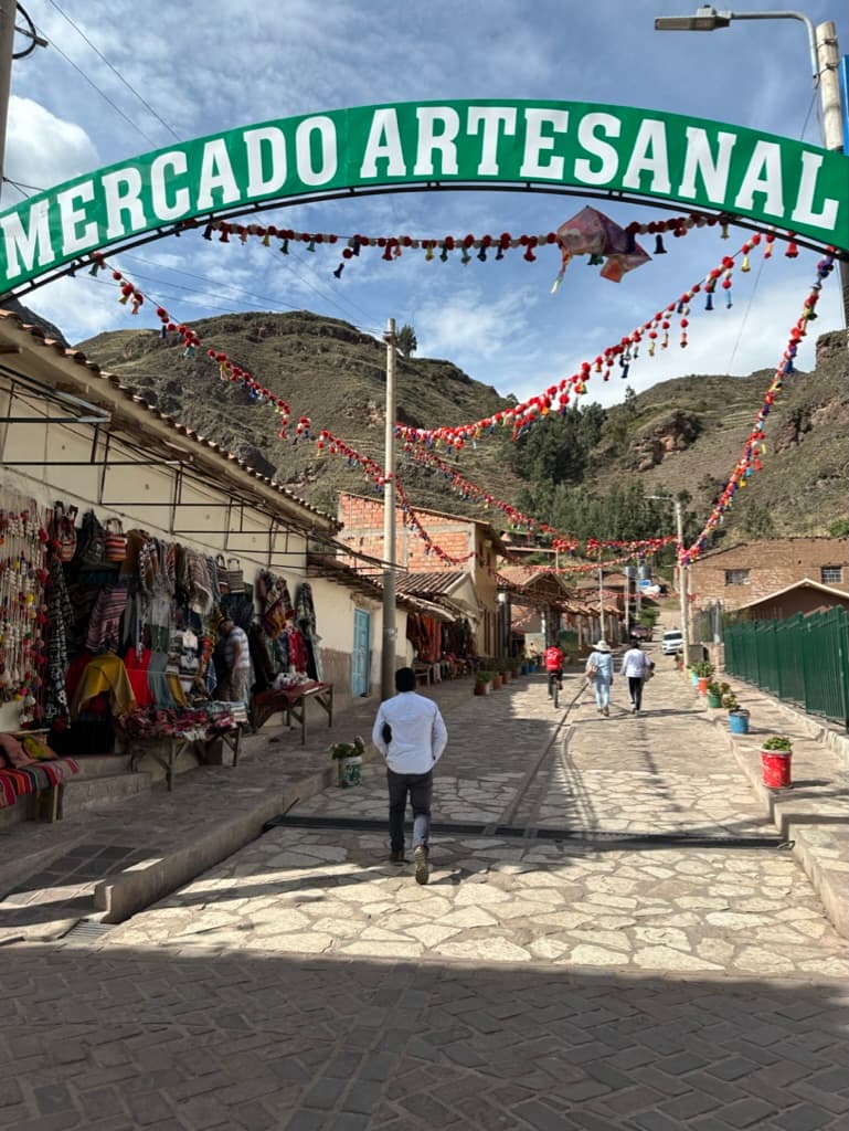 https://cdn.holicay.com/uploads/1758954476187-4b766c65-e---105-c.jpeg