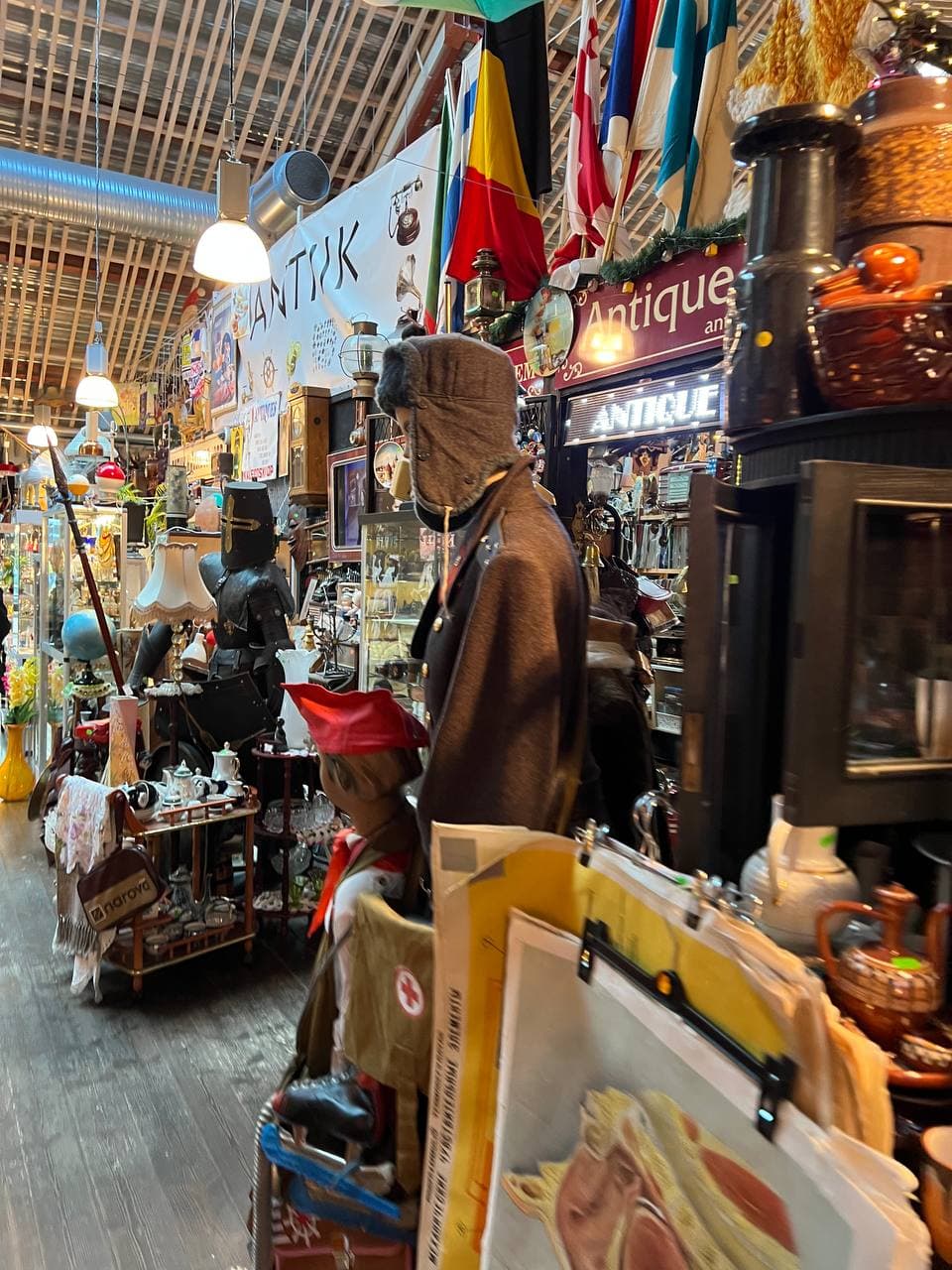 avria's trip to helsinki, tallinn, bath and london p4xvs9