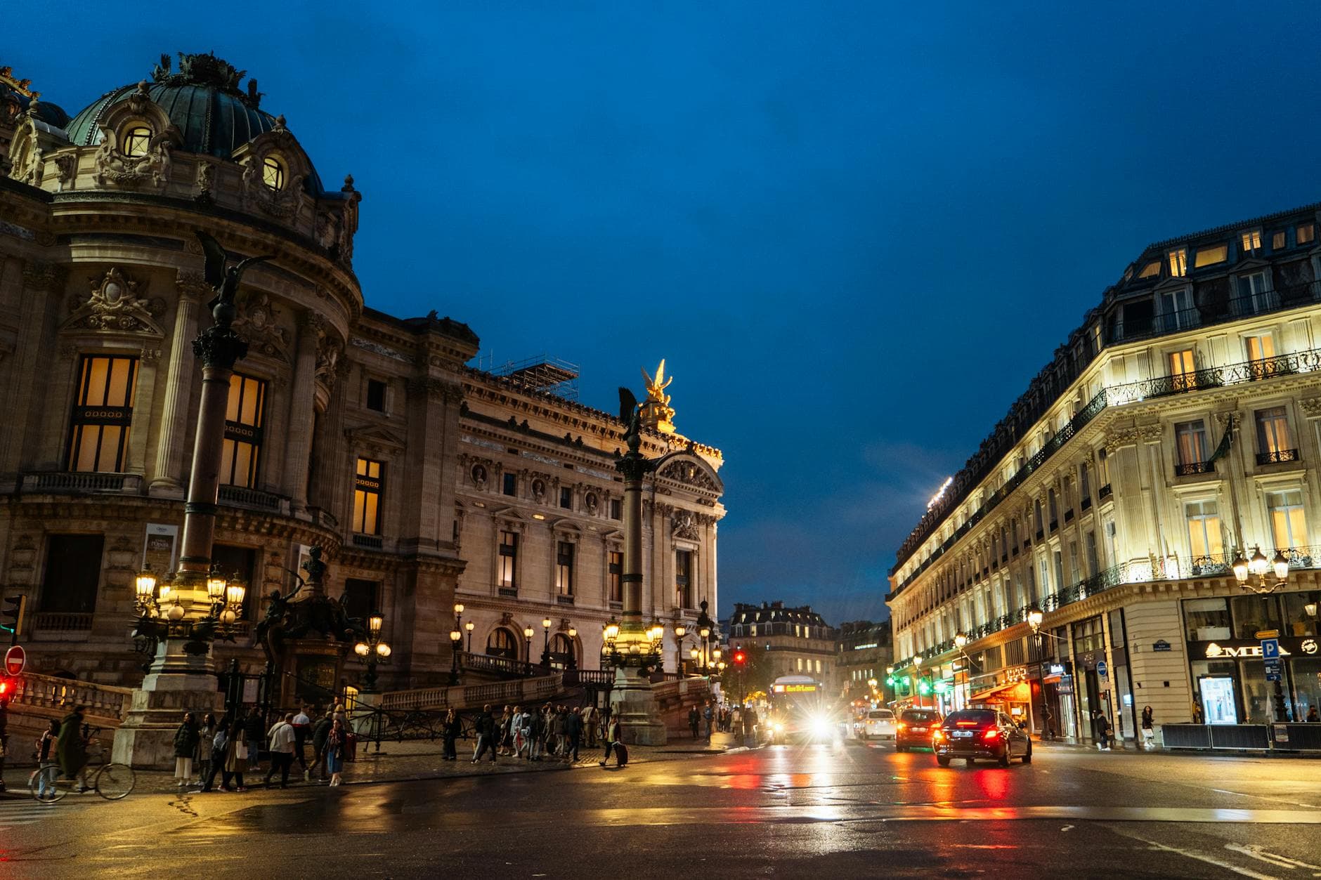 Top 20 Places to Stay in Paris for Parents rge9g3