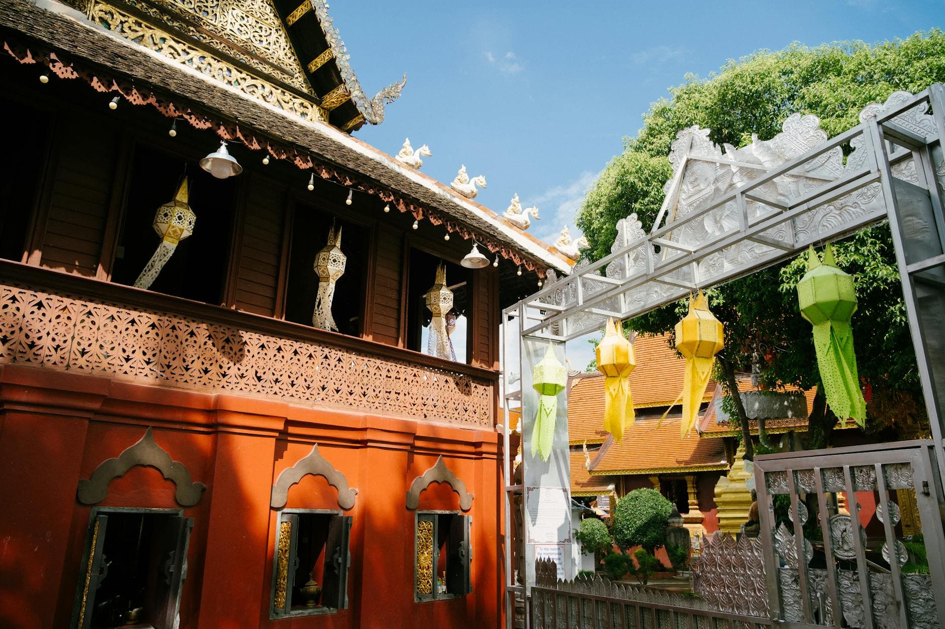 https://cdn.holicay.com/uploads/1778753765567-008302c4-8c0b-4803-a614-34894dcc4390-chiang-mai-3.jpg