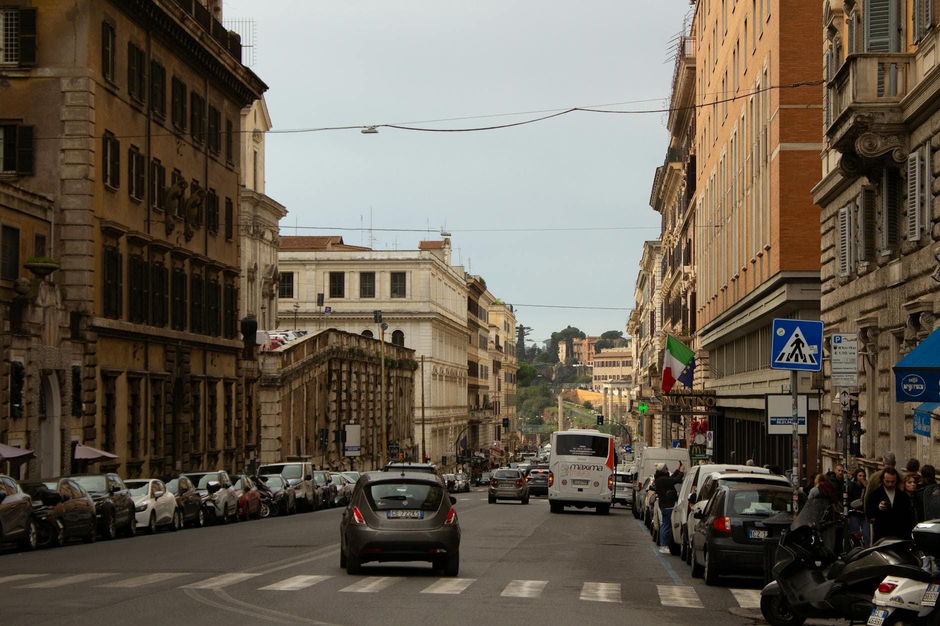Top Things to Do in Rome for Couples pg8wvt