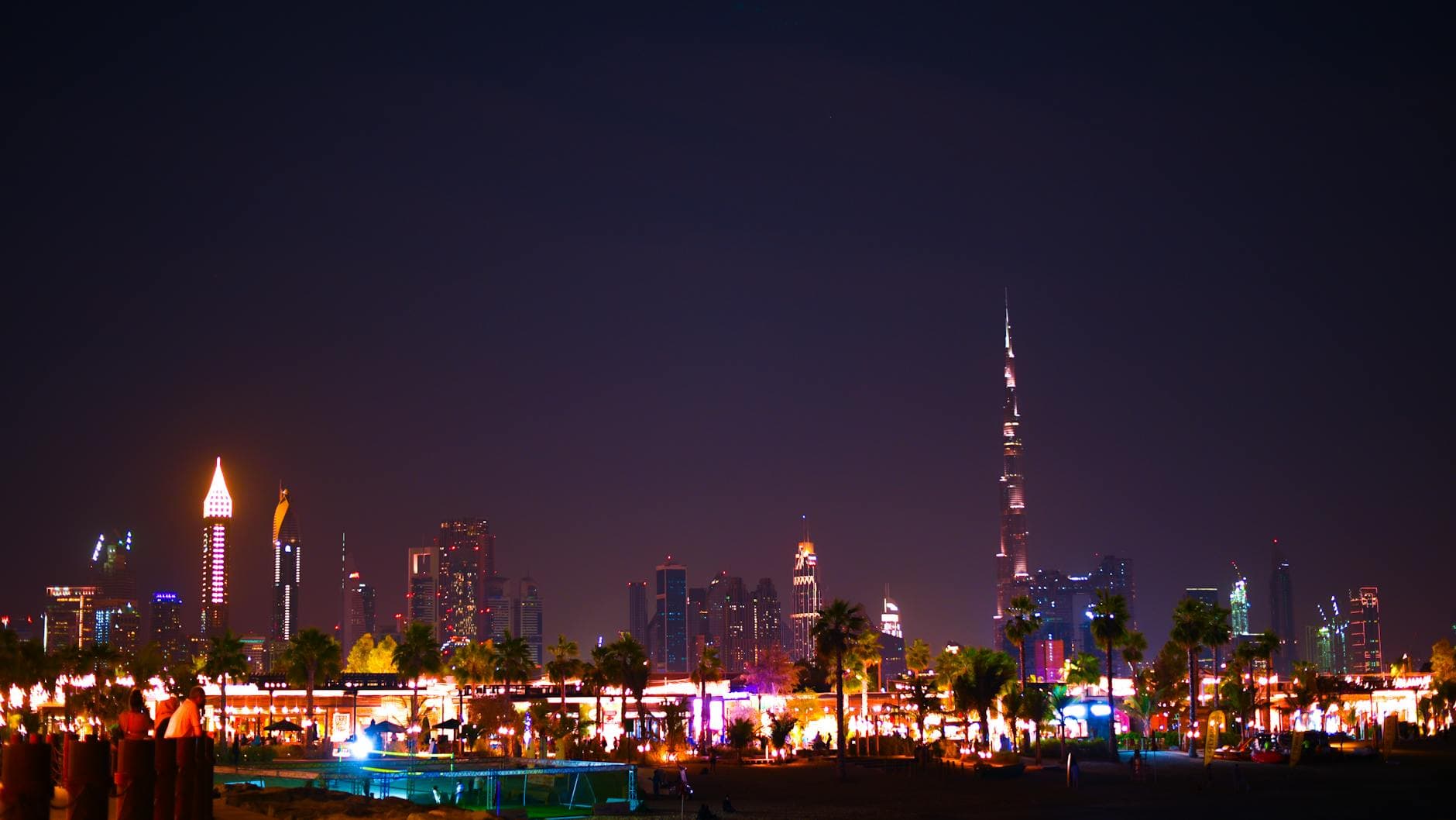 Top 20 Things to Do in Dubai for Solo Travel zkc0d5