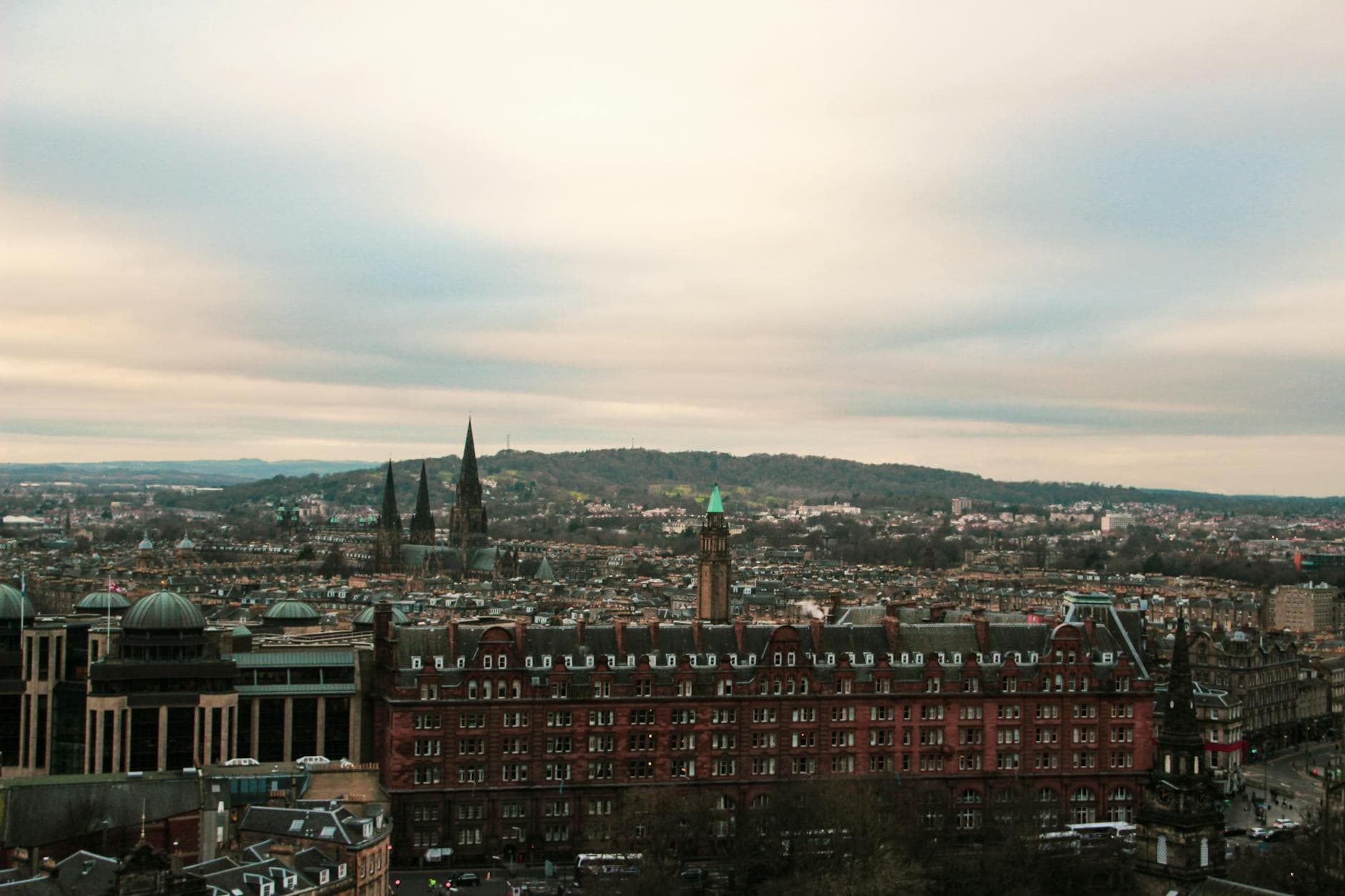 Top 20 Things to Do in Edinburgh for Couples ib7z3j