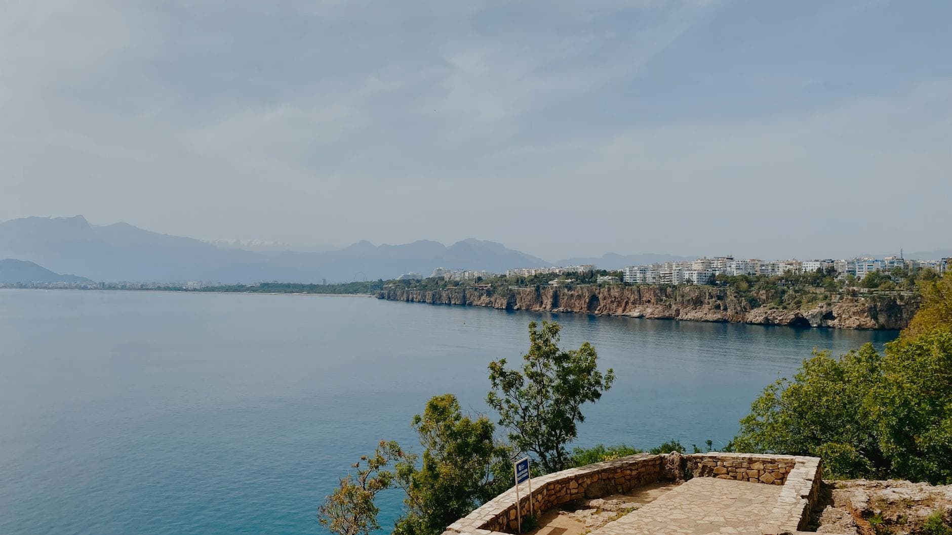 https://cdn.holicay.com/uploads/1779457432528-21df61ec-c40a-4820-8a7b-db3b1ea67acb-antalya-2.jpg