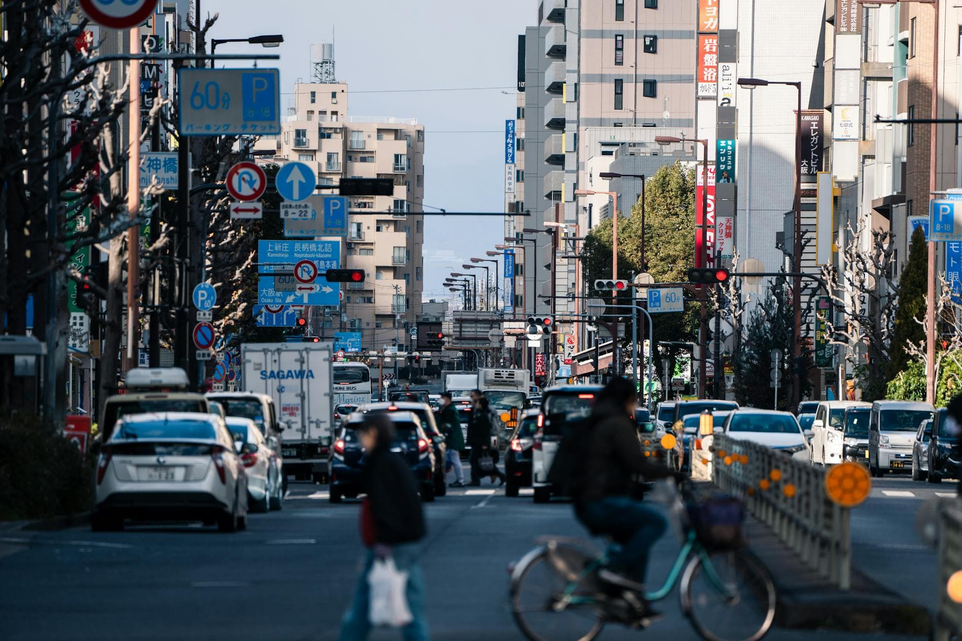 https://cdn.holicay.com/uploads/1779701000638-d29c08f8-9f1e-42f0-9aee-42c1e4c6ea66-osaka-2.jpg