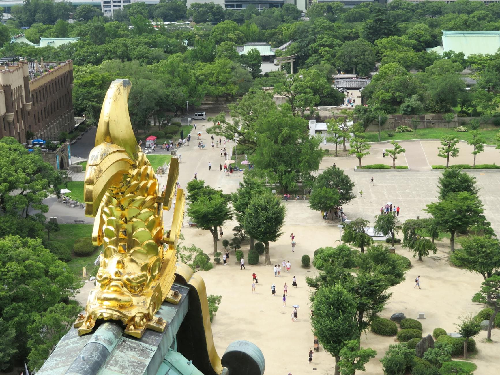 https://cdn.holicay.com/uploads/1779702251216-cf9babbc-e5a1-4894-9acf-f5e85d65dad7-osaka-3.jpg