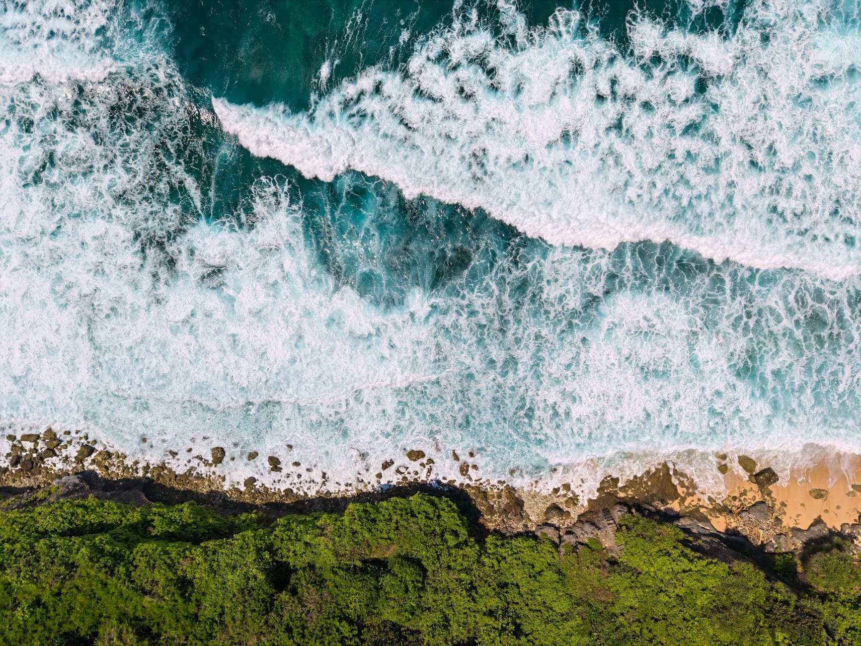 Top 20 Restaurants in Bali for Solo Travelers iant3e