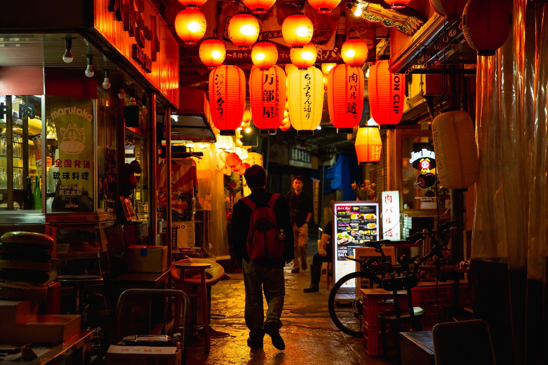 https://cdn.holicay.com/uploads/1781236944914-a9bd460e-5077-41d8-96ce-83afb3f3e99f-okinawa-2.jpg