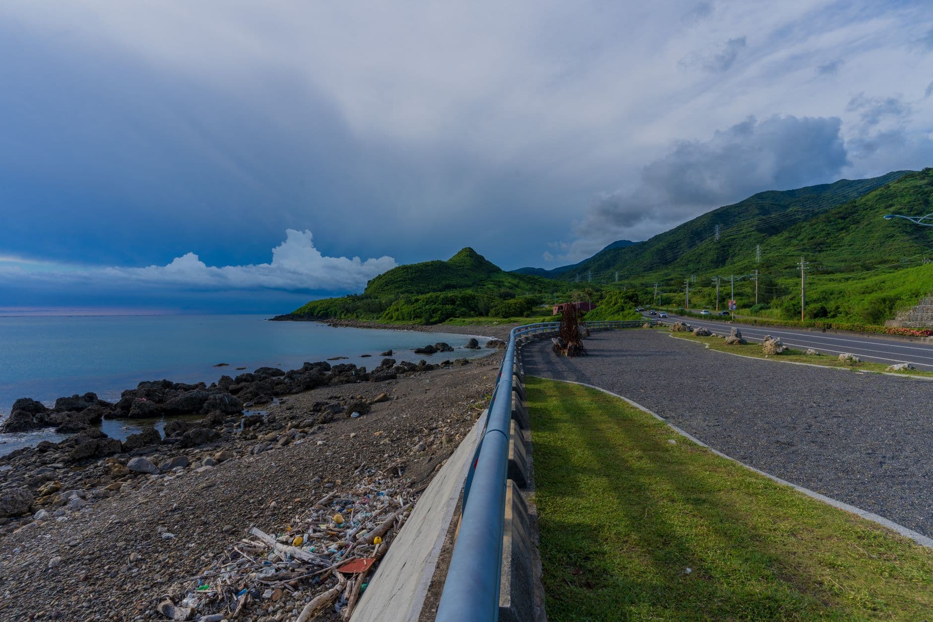 https://cdn.holicay.com/uploads/1781237010120-abdc3710-e758-4bad-837d-e015a340dbd5-okinawa-1.jpg