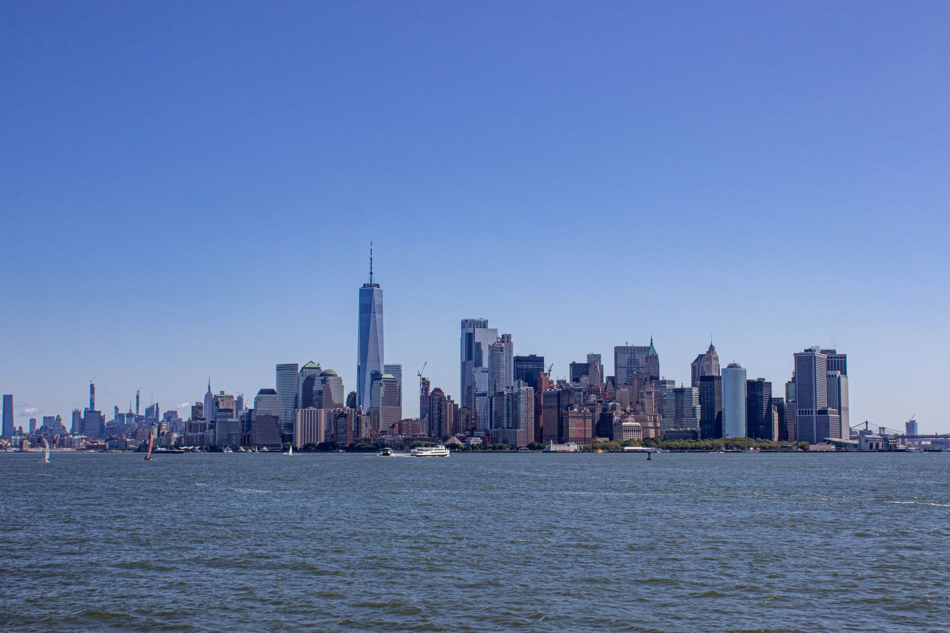 https://cdn.holicay.com/uploads/1782106230042-71473e79-b85d-4adb-92cb-f869ba69e7fc-new-york-city-2.jpg