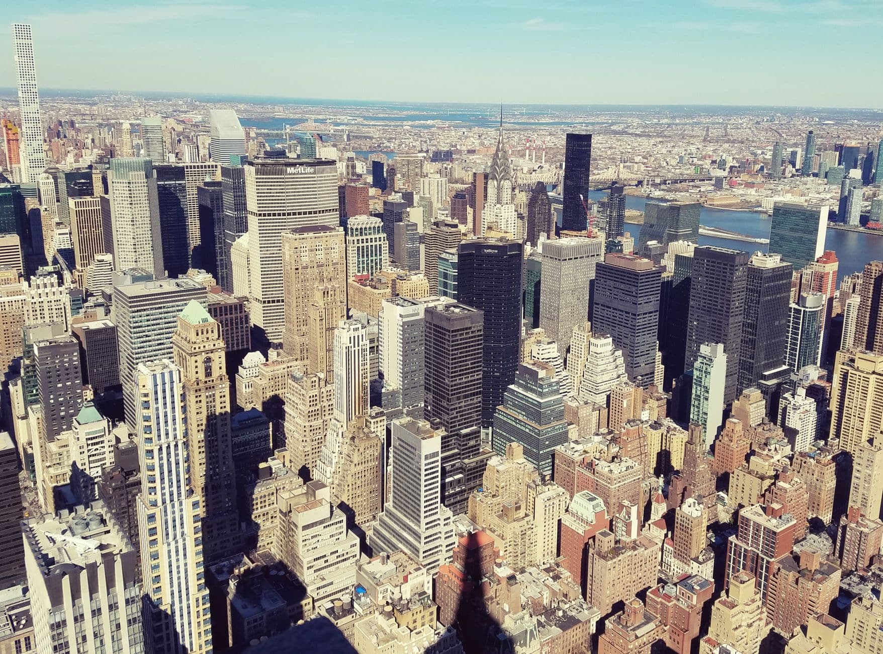 https://cdn.holicay.com/uploads/1782107296613-b5c20718-1a88-49e9-ba6c-e0f538131948-new-york-city-2.jpg