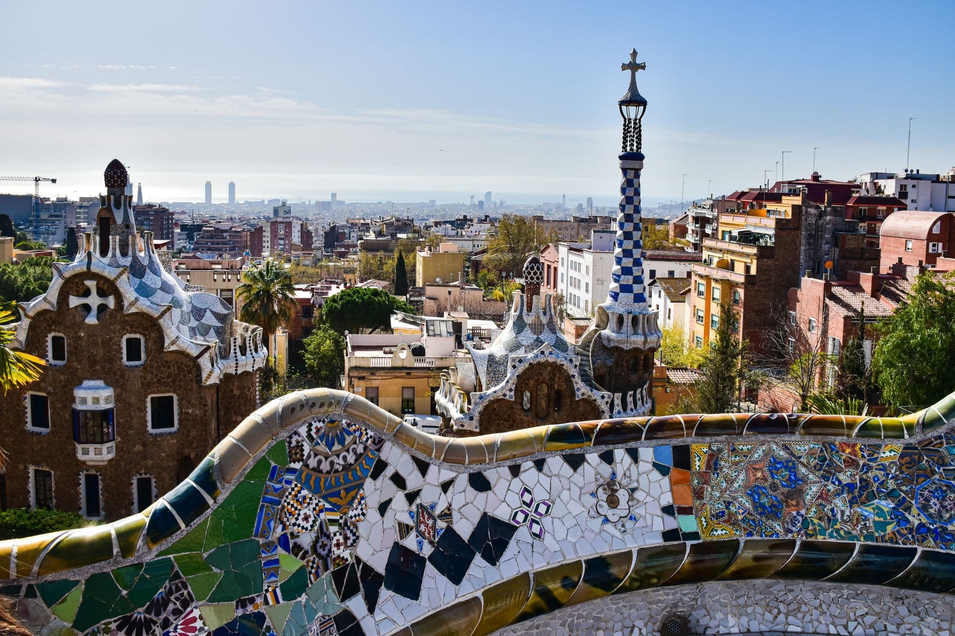 https://cdn.holicay.com/uploads/1782226605706-75cc9139-dda0-4927-9a9a-33da70cc02db-barcelona-3.jpg