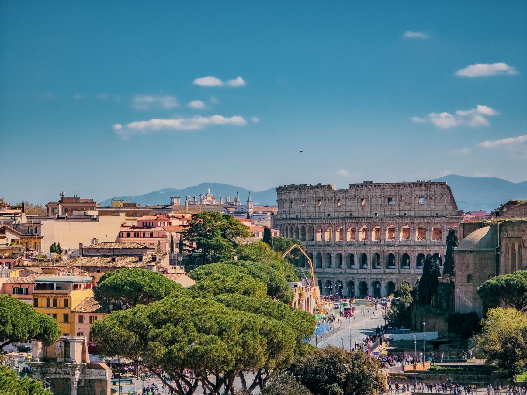 https://cdn.holicay.com/uploads/1782272645790-ce1ea538-7afe-4997-96a0-db115a1955dd-rome-3.jpg