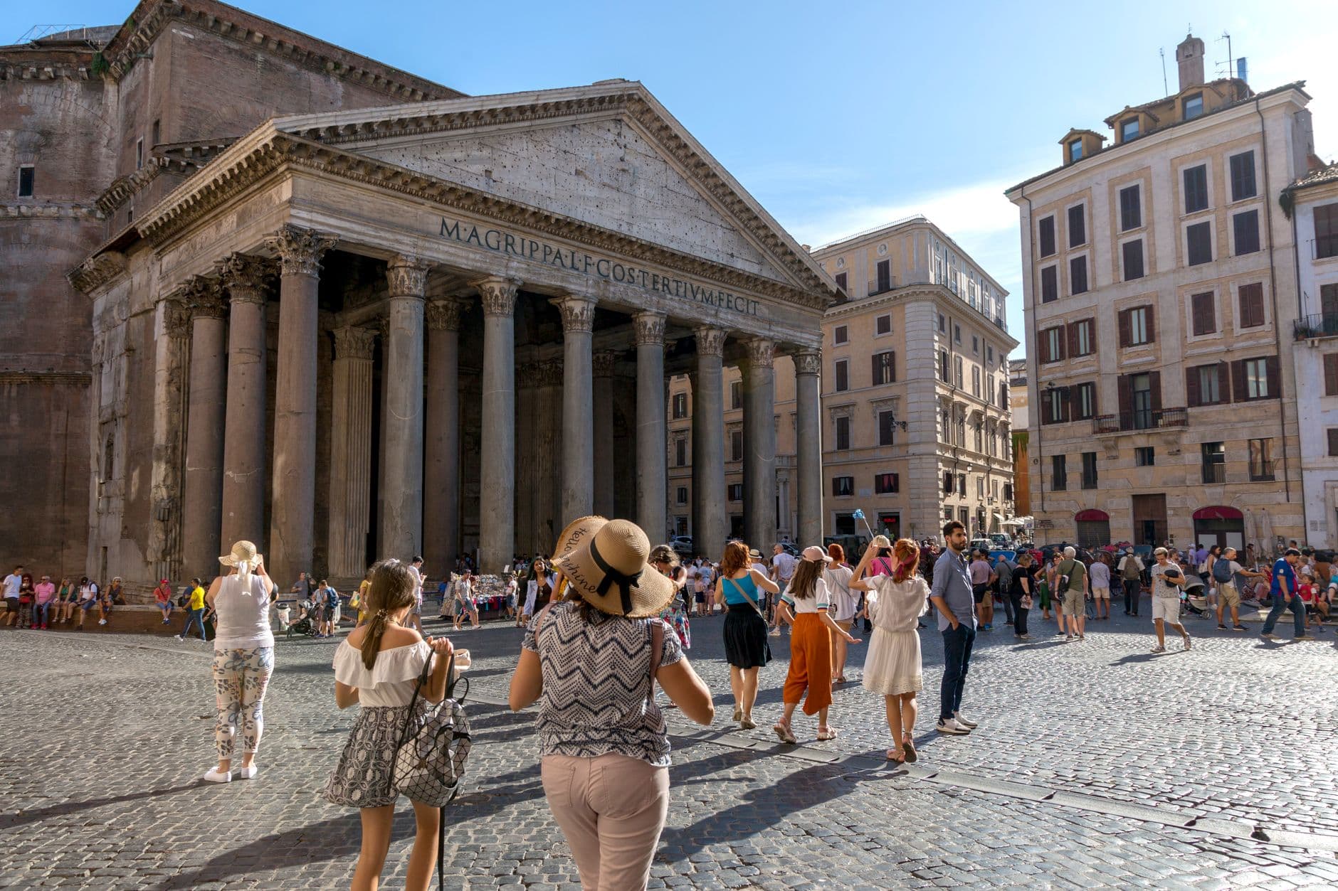 https://cdn.holicay.com/uploads/1782273557003-fcd50a9b-5b4d-4665-8a24-afbe19d6d822-rome-2.jpg