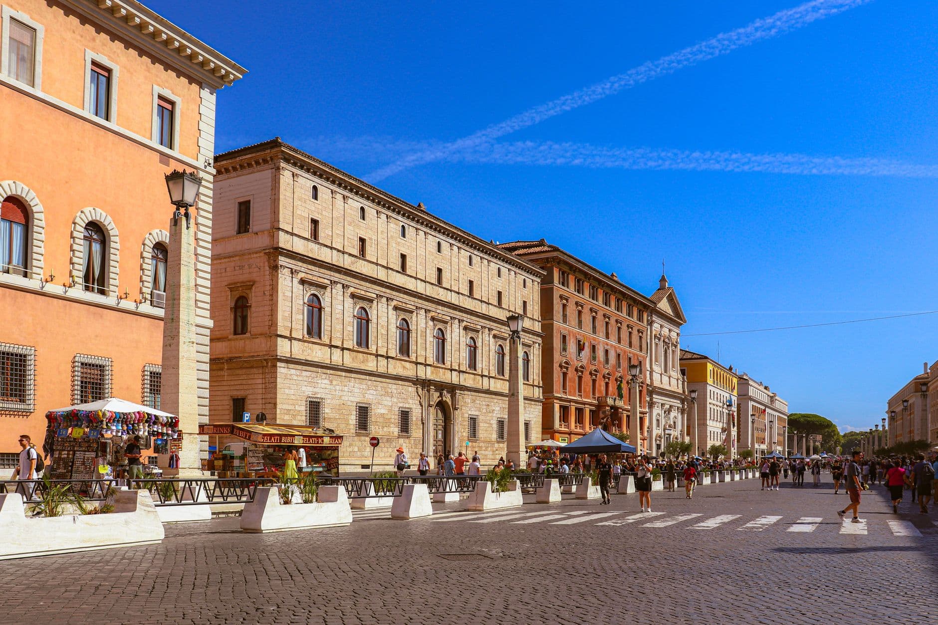 https://cdn.holicay.com/uploads/1782273847489-f66713d6-9eff-4085-b121-3cdc91c304fd-rome-3.jpg