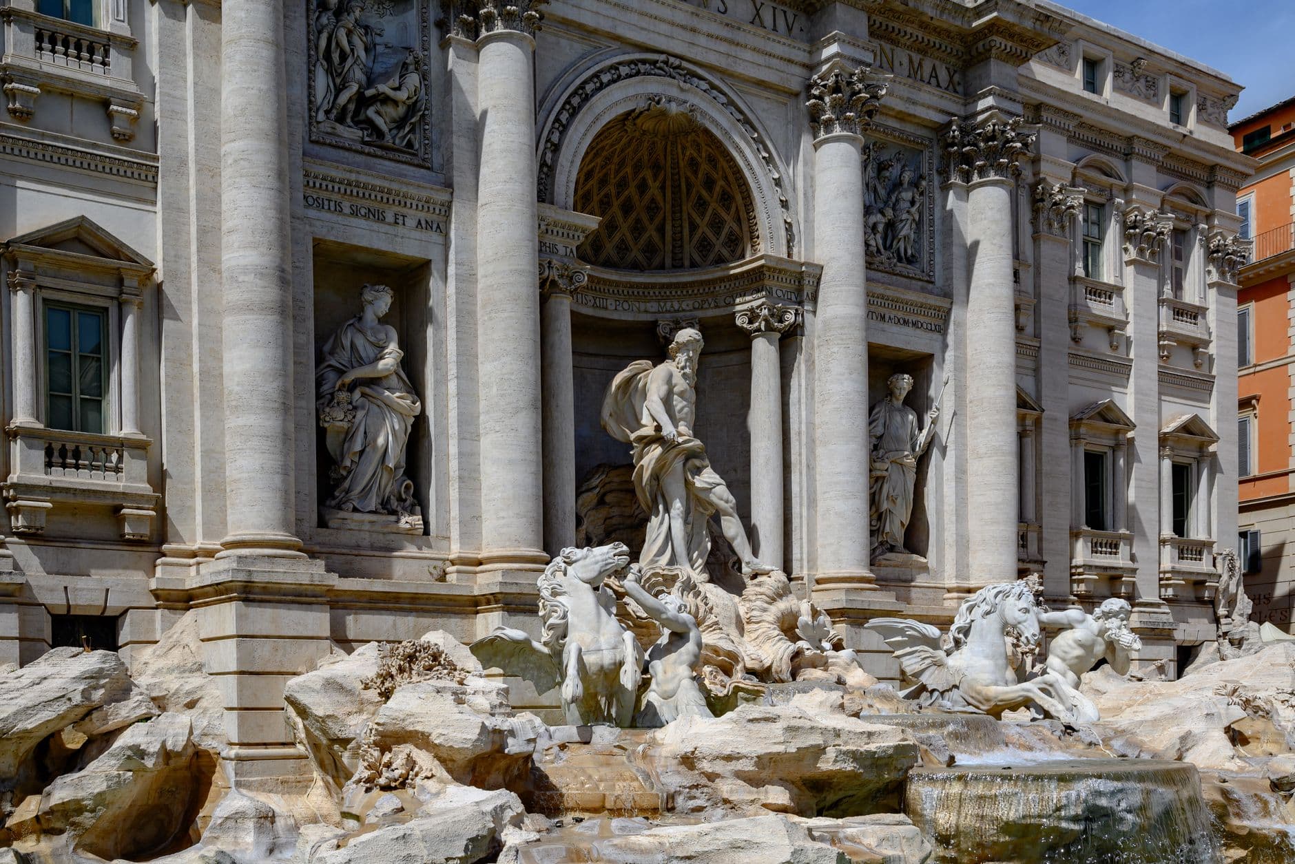 https://cdn.holicay.com/uploads/1782274224221-45c63ee9-97a3-4858-831d-c471c60d2127-rome-3.jpg