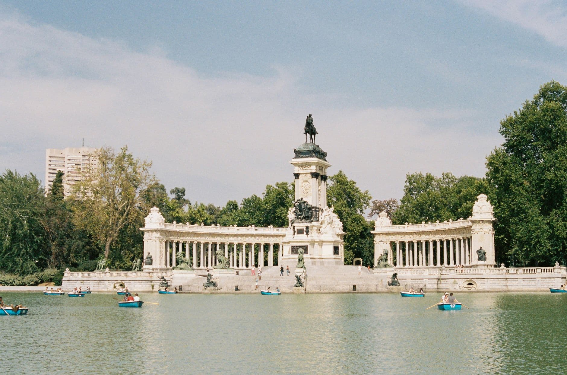 Top 20 Cafes in Madrid ahmolg
