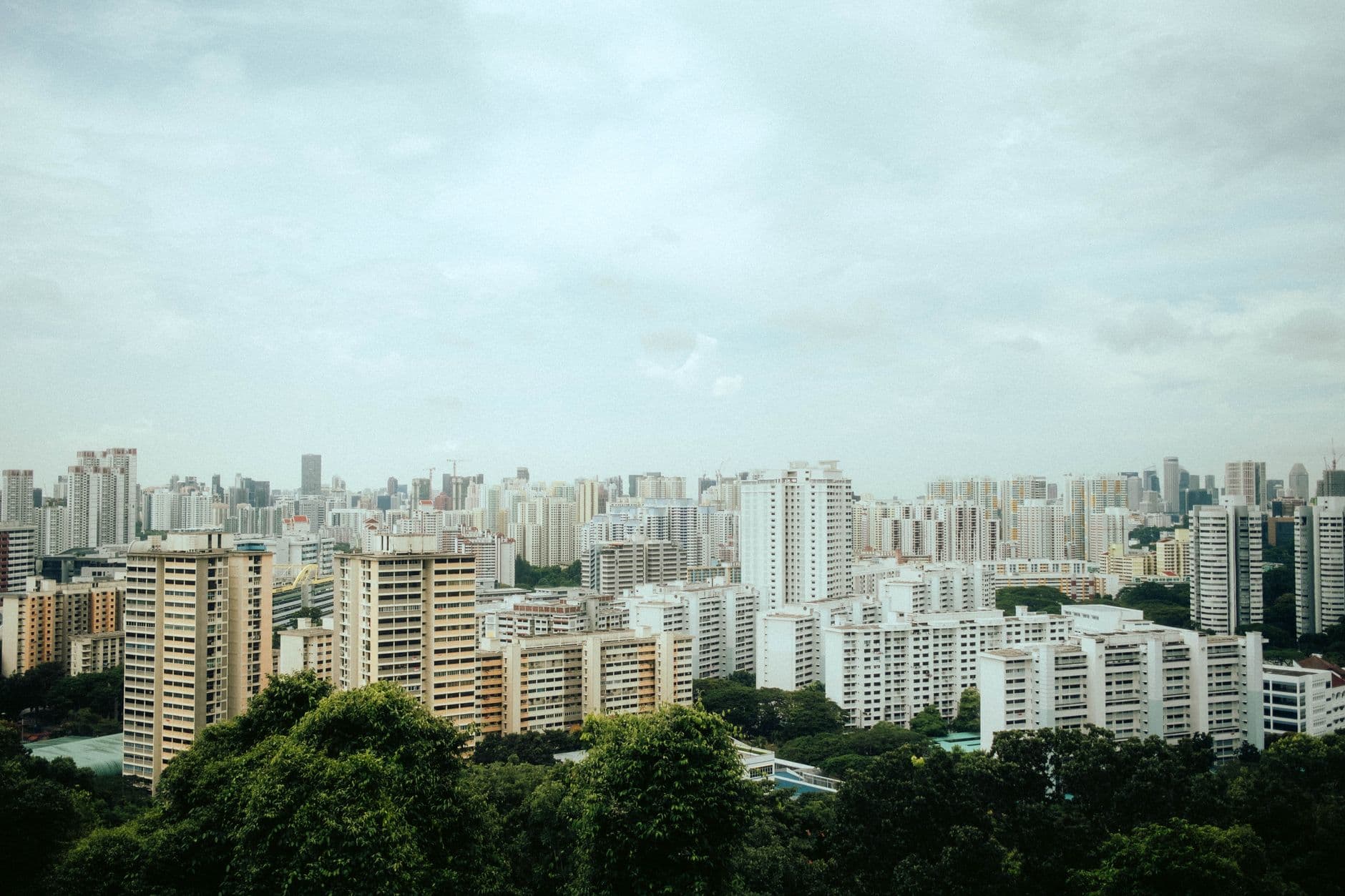 https://cdn.holicay.com/uploads/1782368235618-15ad6dc7-2772-4f6d-a0e8-a37c01fae334-singapore-3.jpg