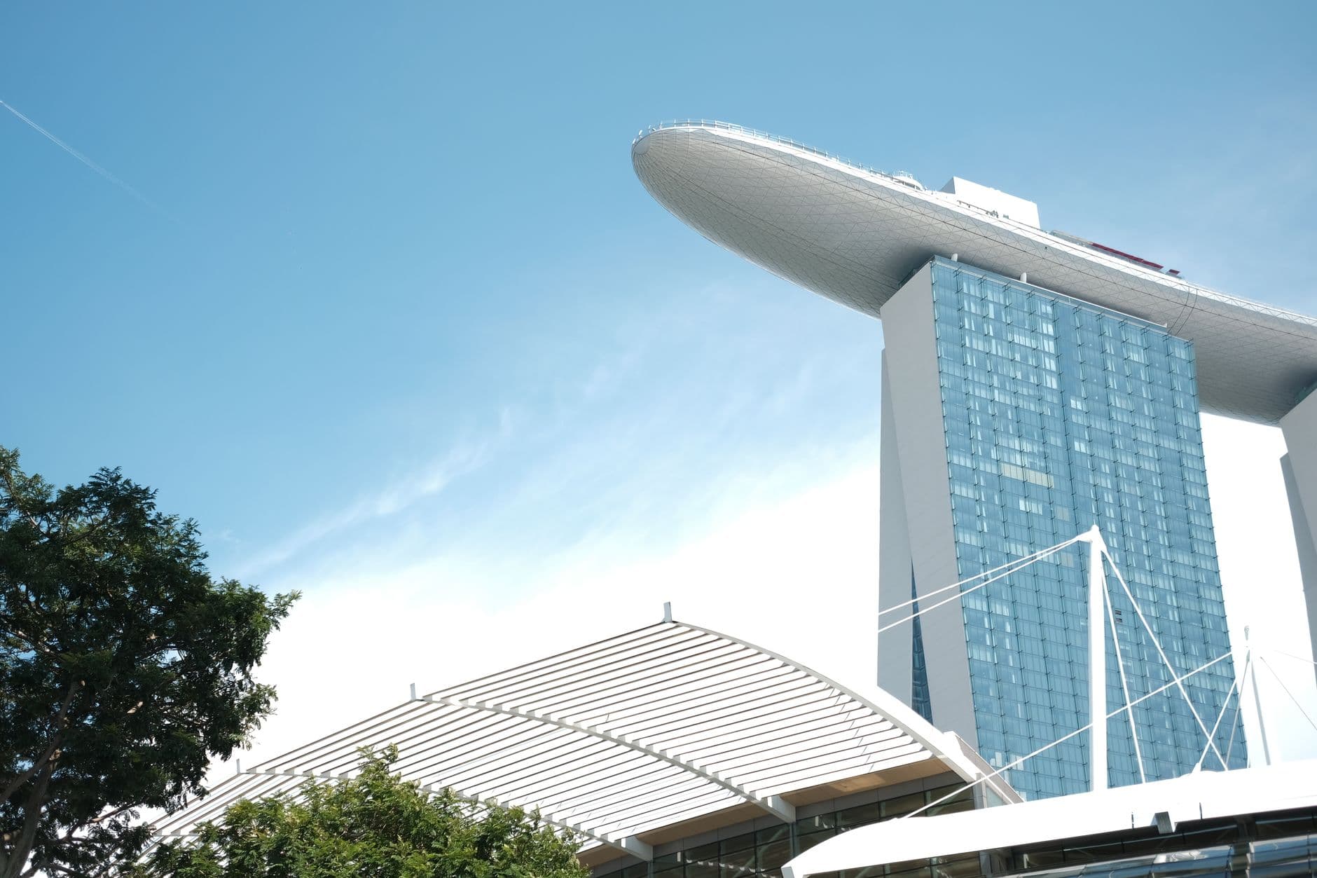 https://cdn.holicay.com/uploads/1782368297613-02c6e988-7633-4653-84d3-c9852bd8401d-singapore-3.jpg