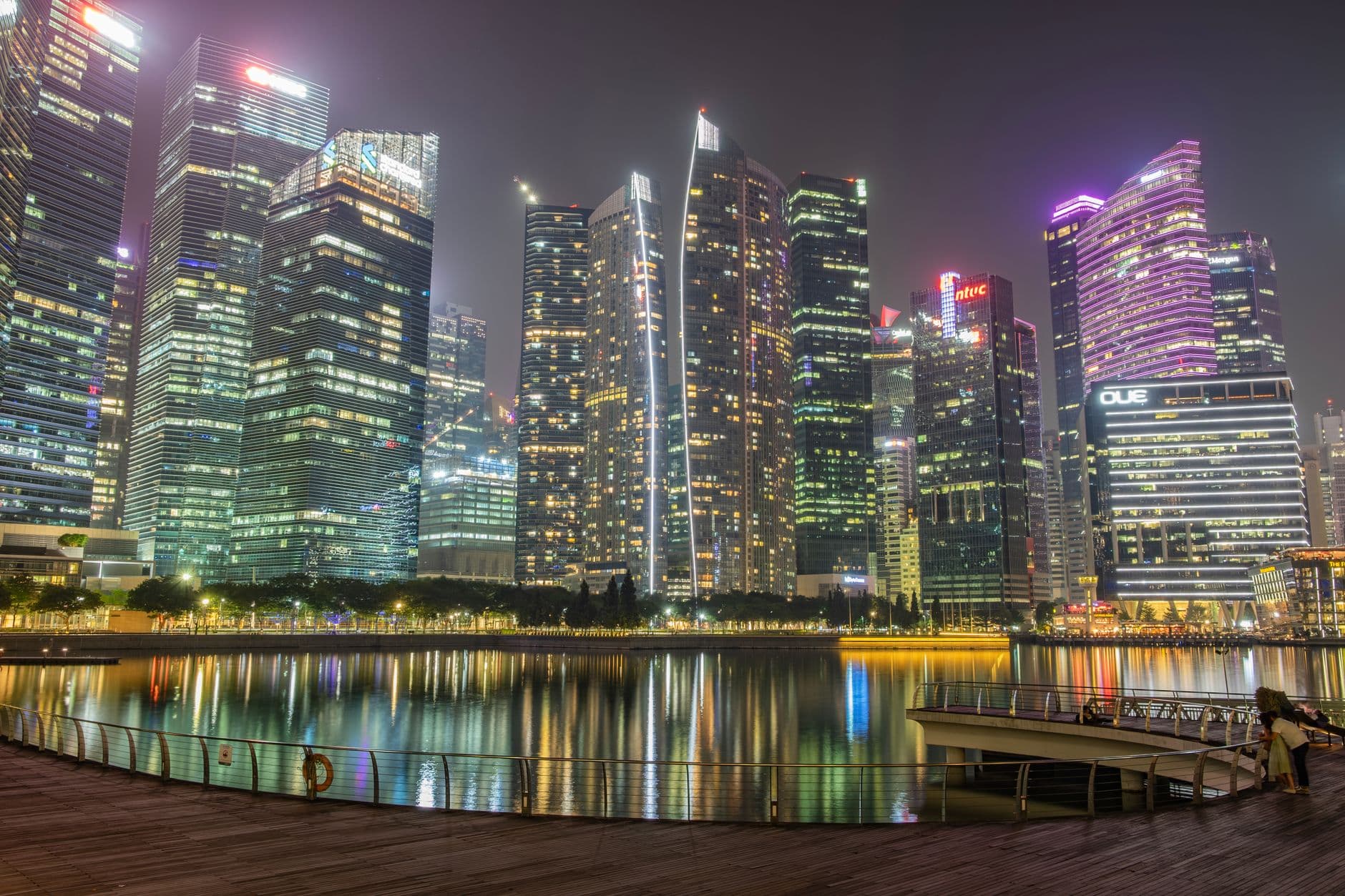 https://cdn.holicay.com/uploads/1782368904898-7b7ec185-0961-4e65-ad12-02f4008b949b-singapore-3.jpg