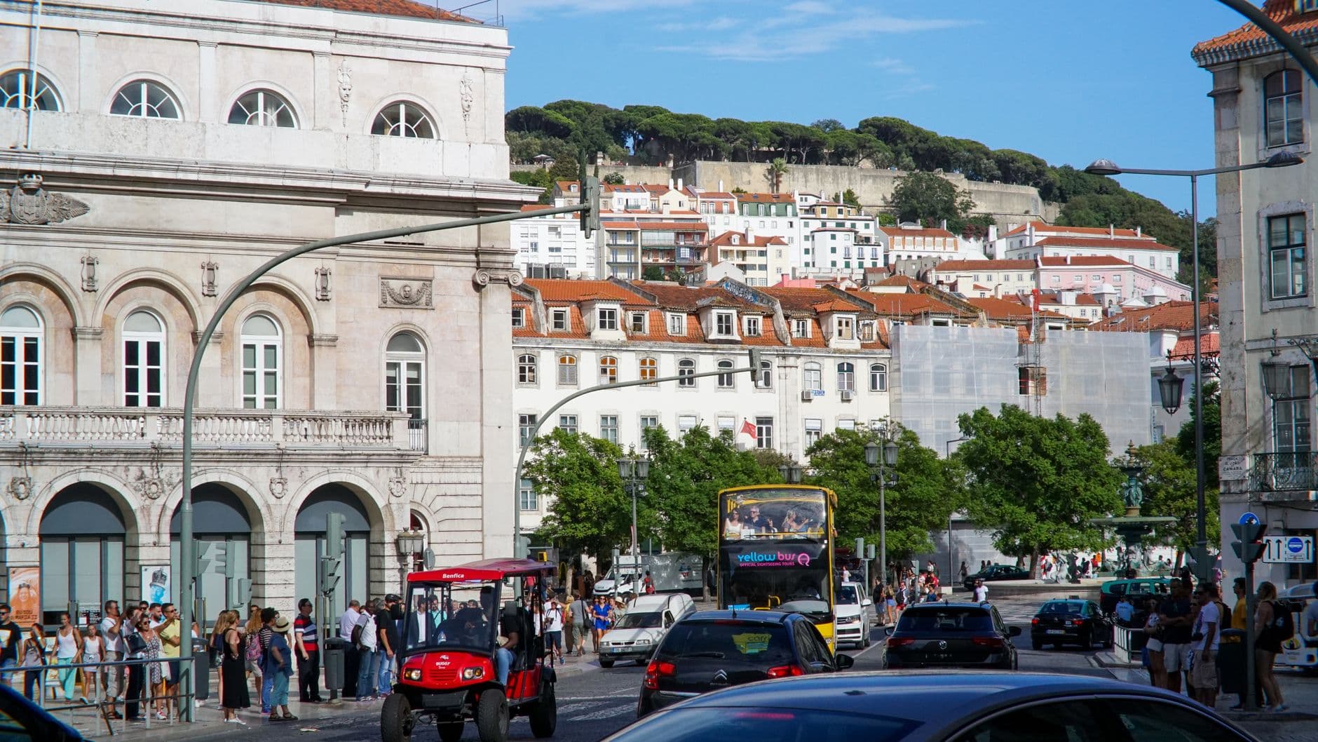 Top 20 Places to Stay in Lisbon for Solo Travelers gosqi4